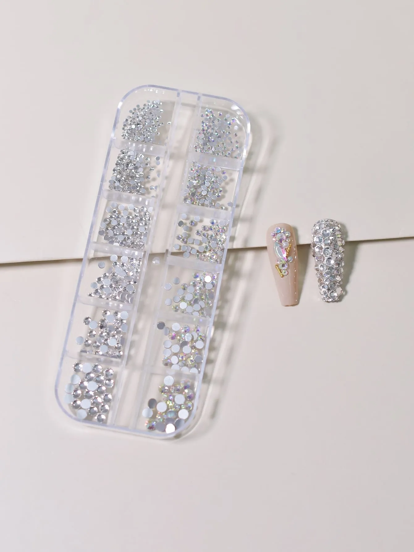 12 Grid Nail Art Rhinestones