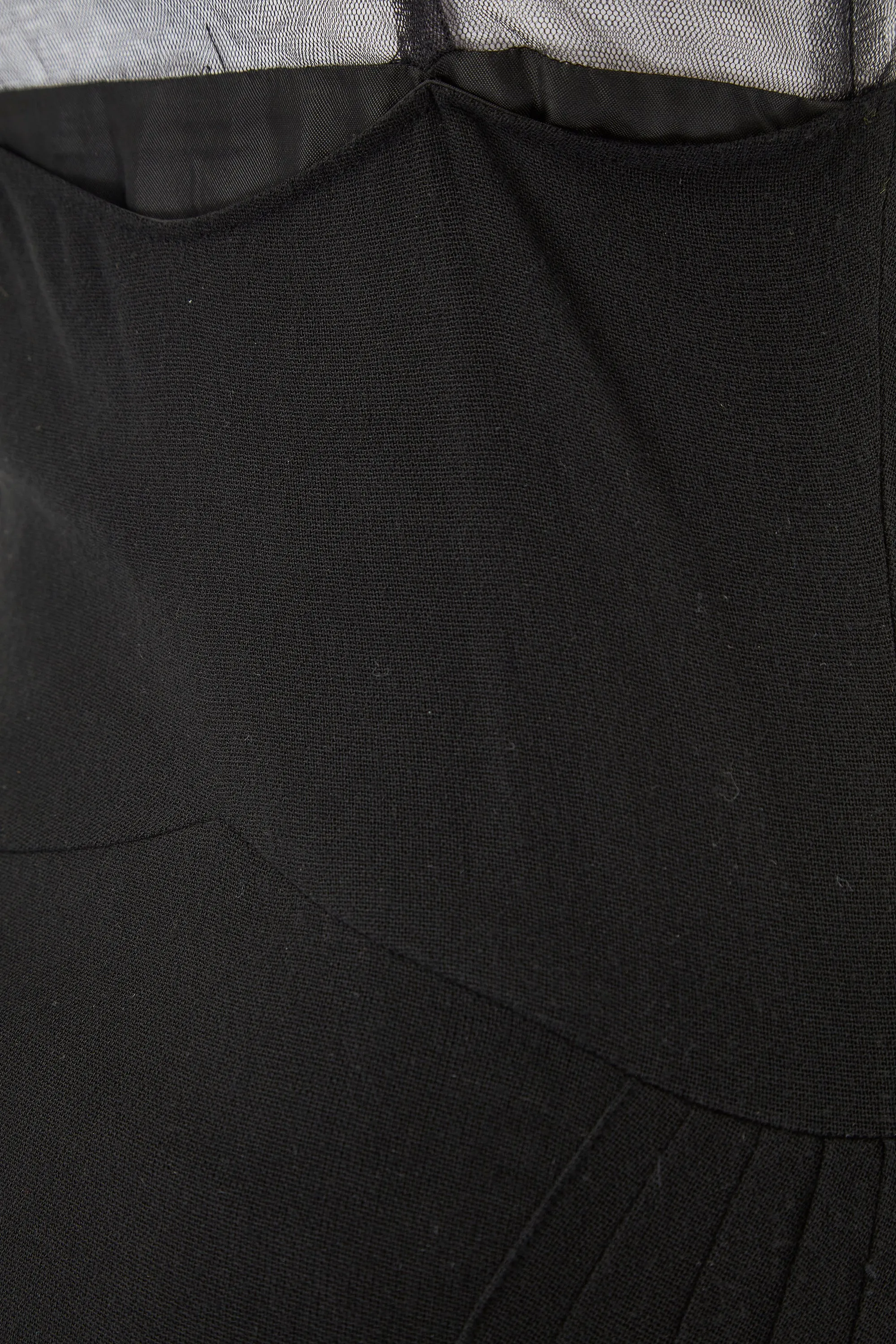 ARCHIVE - 1990s Alexander McQueen Black Crepe and Tulle Evening Dress