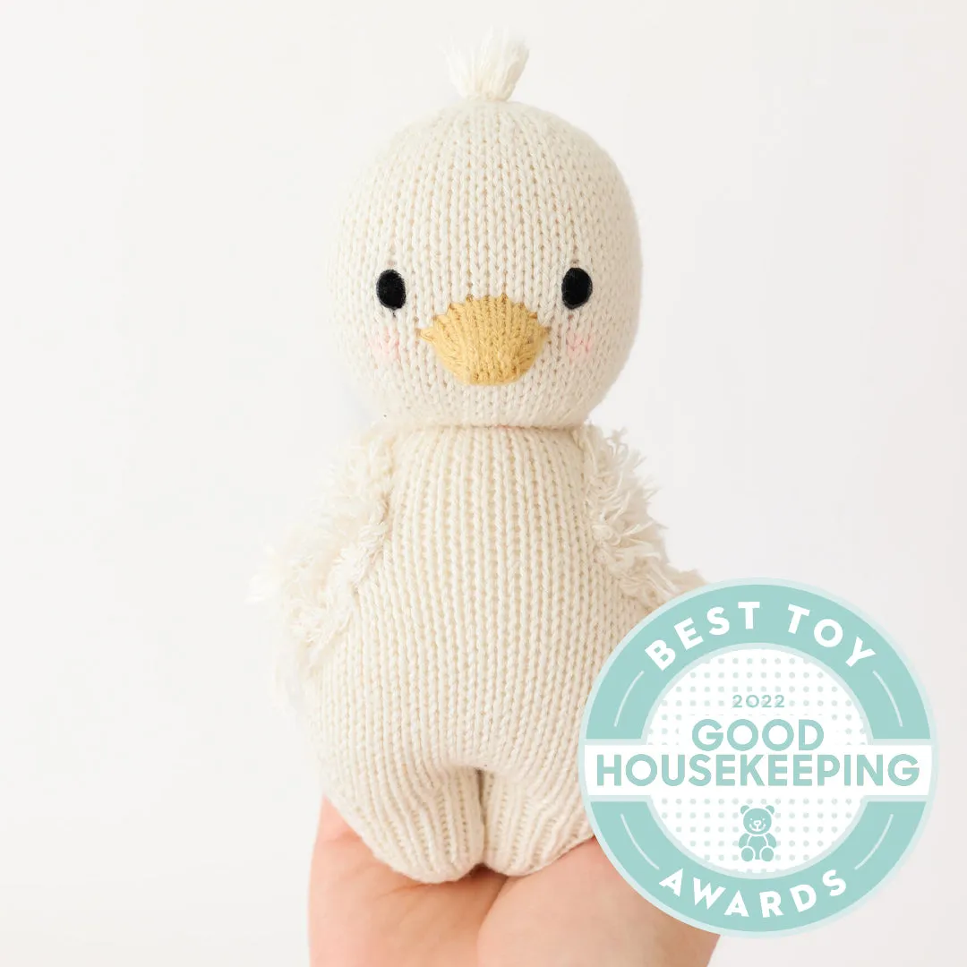 CUDDLE KIND BABY ANIMAL | GOSLING