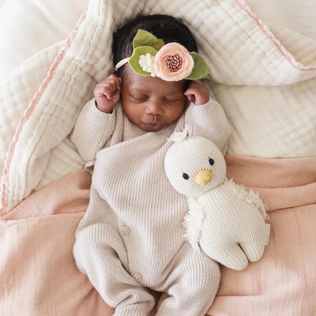 CUDDLE KIND BABY ANIMAL | GOSLING