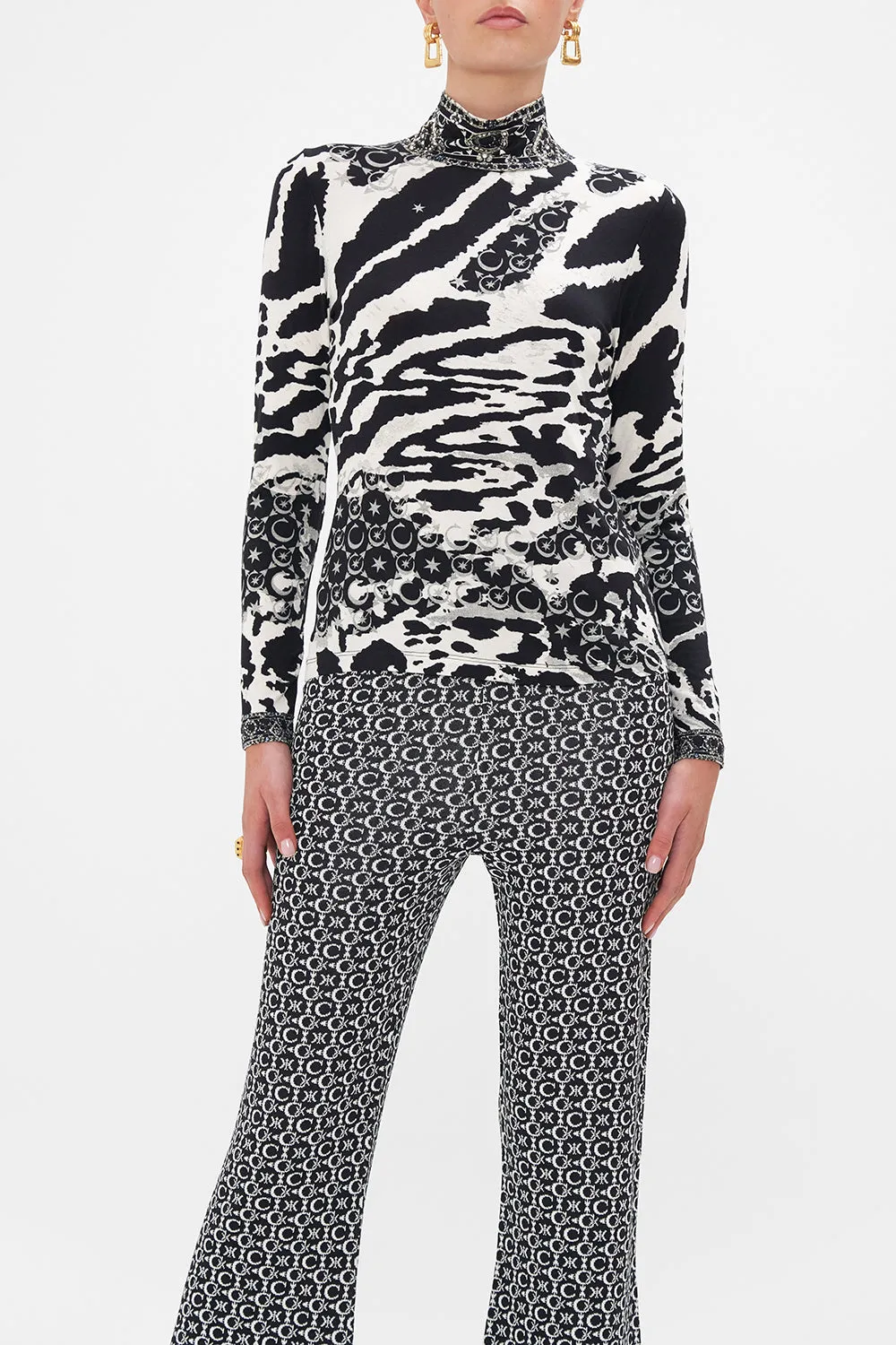 JERSEY TURTLENECK FELINE FANTASY