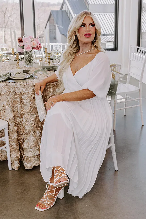Recent Romance Pleated Midi In White Curves