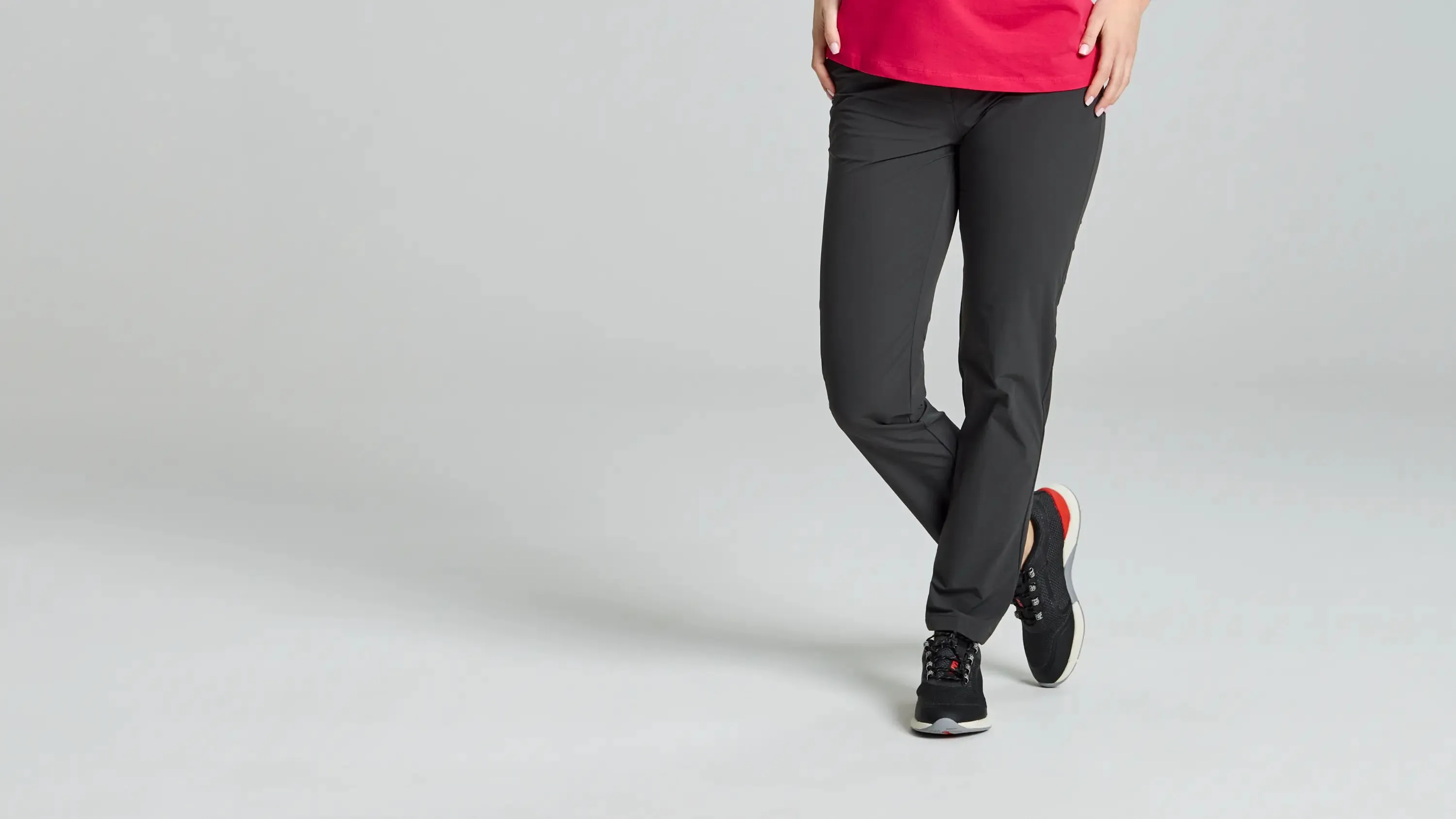 WOMAN TECH CHINO PANT CL